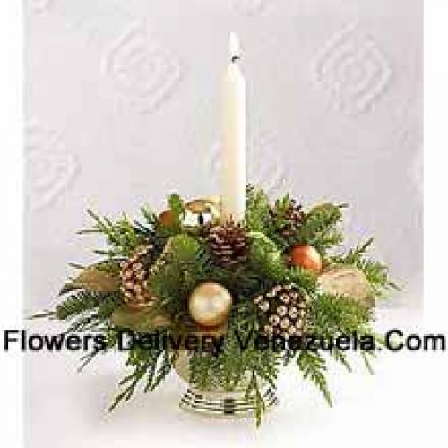 Beautiful Centerpiece with Greens and Pinecones